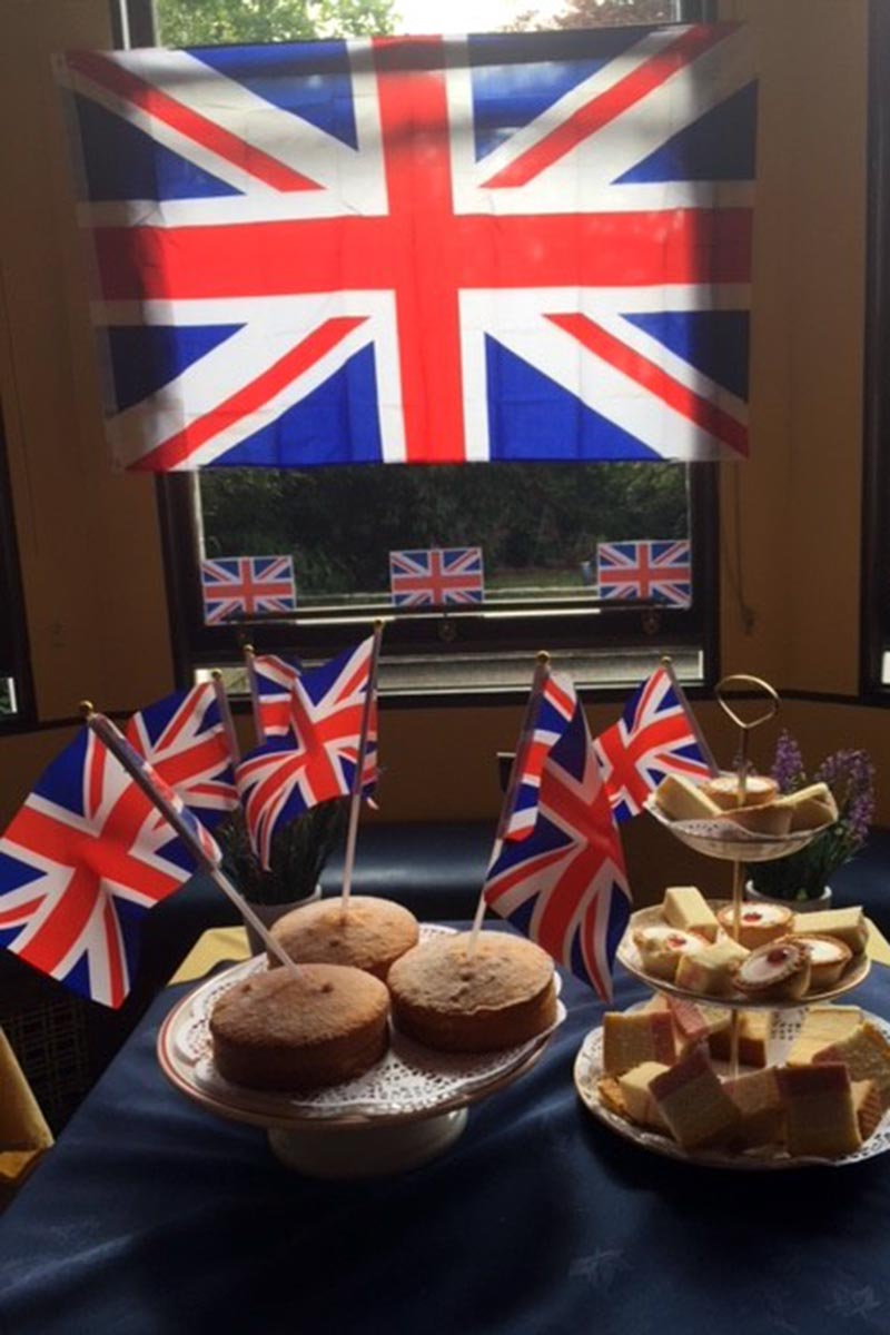 Mansfield Care Homes celebrate VE day 75th Anniversary - Mansfield Care ...