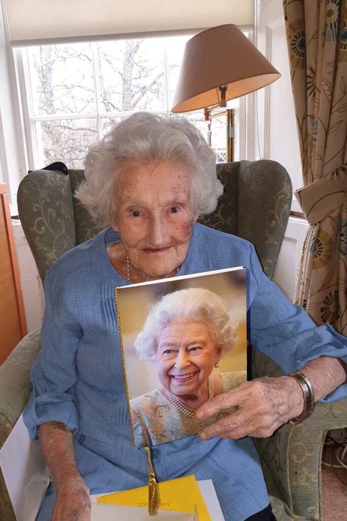 Mary's 105th birthday card from HM Queen